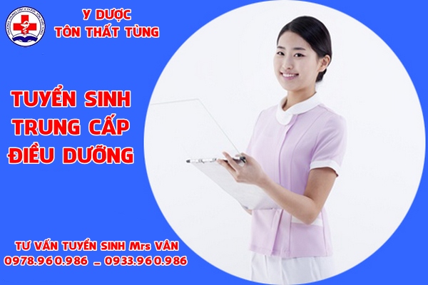 Học trung cấp điều dưỡng dễ xin việc không?