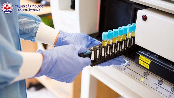 chứng chỉ hành nghề kỹ thuật viên xét nghiệm