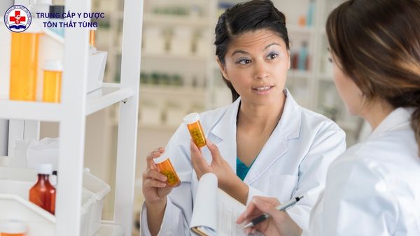 ngành dược là gì